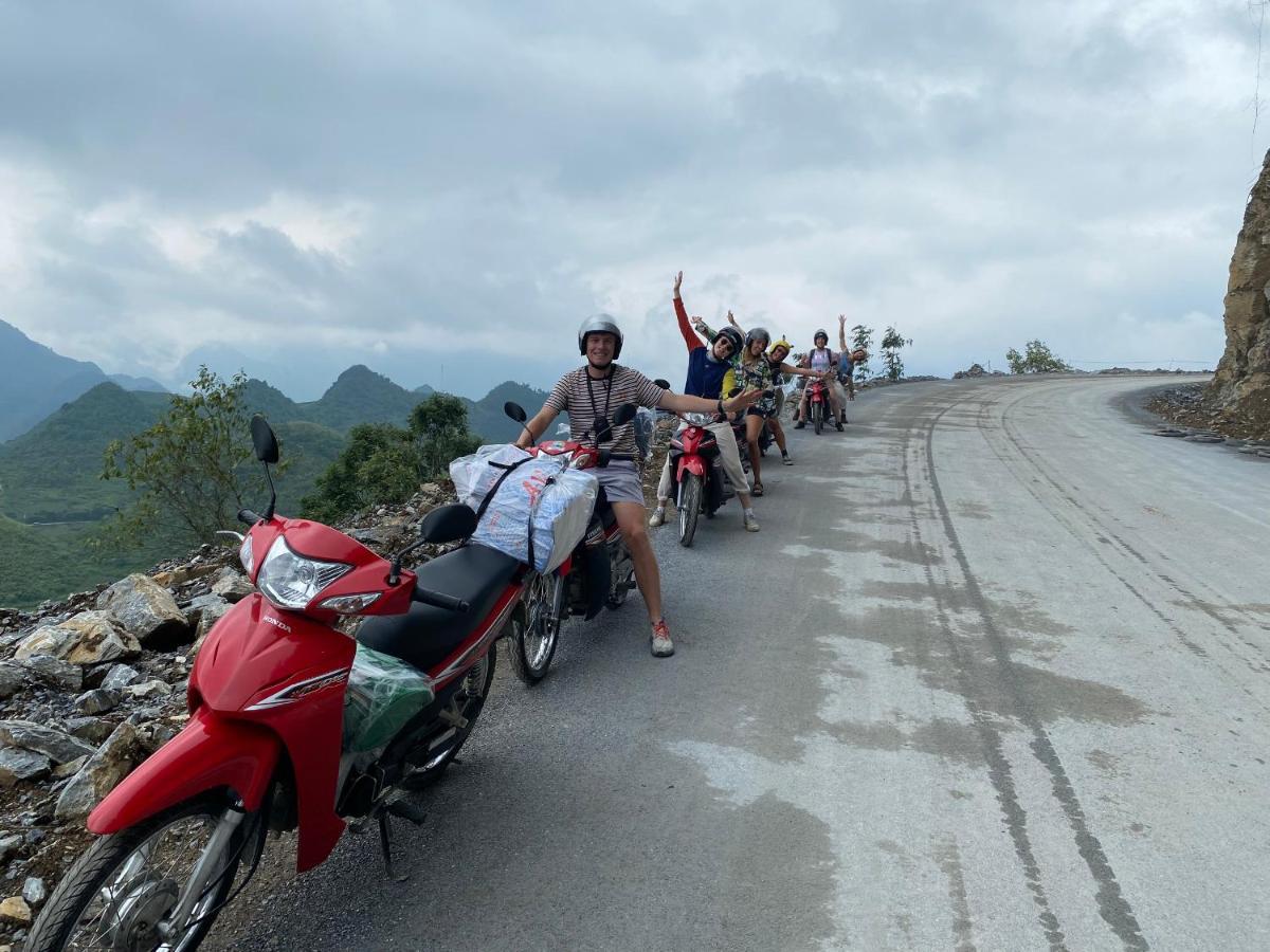 Hg Hostel Provide Tours & Motorbikes Hà Giang Ngoại thất bức ảnh